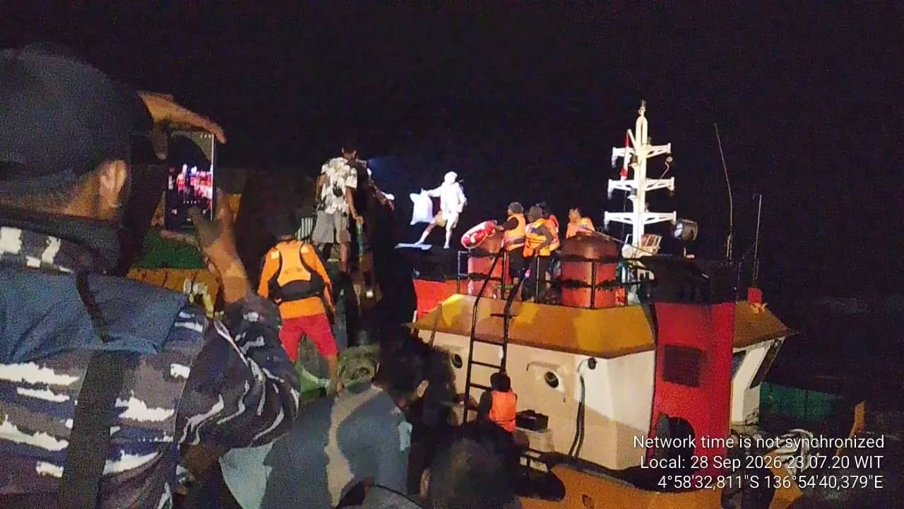 Ilustrasi berita Mimika: 8 Penumpang LCT Cahaya Permata Hati yang Karam di Perairan Puriri Mimika Berhasil Ditemukan
