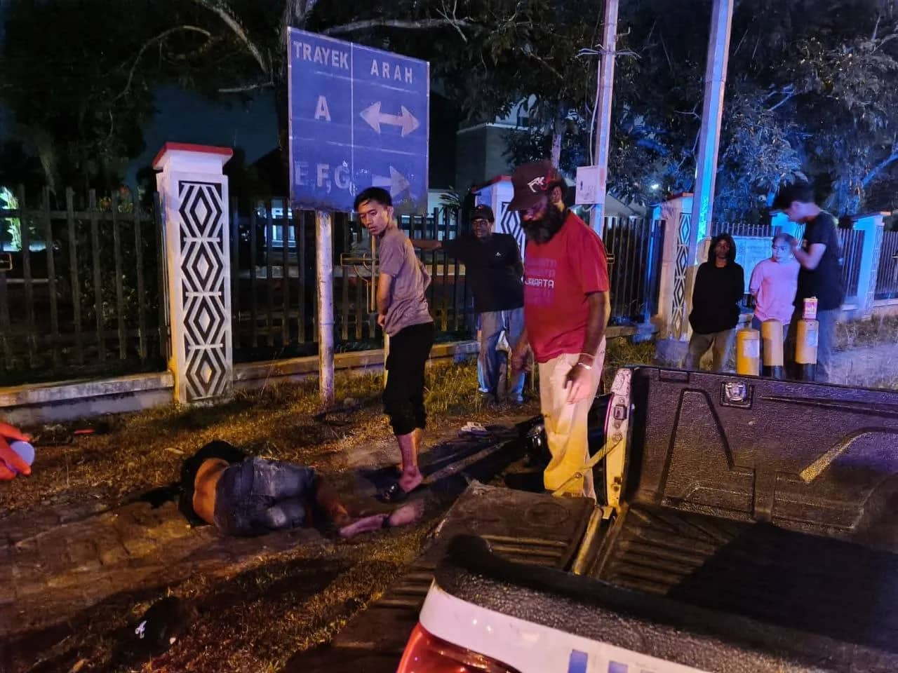 Ilustrasi berita Mimika: Tabrak Trotoar Depan Gereja Katedral Tiga Raja Timika, Pengendara Motor Meninggal Dunia