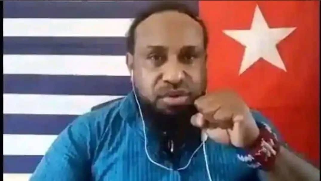Ilustrasi berita Papua: Tuntut Sebby Sambom Berikan Bukti Klaim Penembakan di Yahukimo, Jeffrey Bomanak Sebut Yantinus Wetipo dan Istri Pejuang Papua