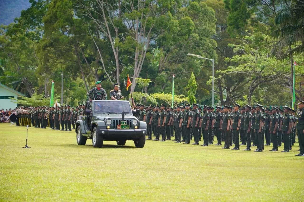 Ilustrasi berita Pendidikan: 335 Prajurit Muda TNI AD Dilantik, Pangdam Cenderawasih Tekankan Disiplin dan Dedikasi