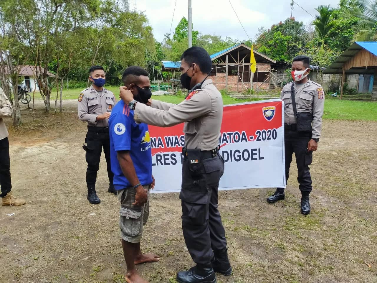 Ilustrasi berita BERITA UTAMA: Tangkal Radikalisme di Kota Tanah Merah, Polres Boven Digoel Gelar Penyuluhan