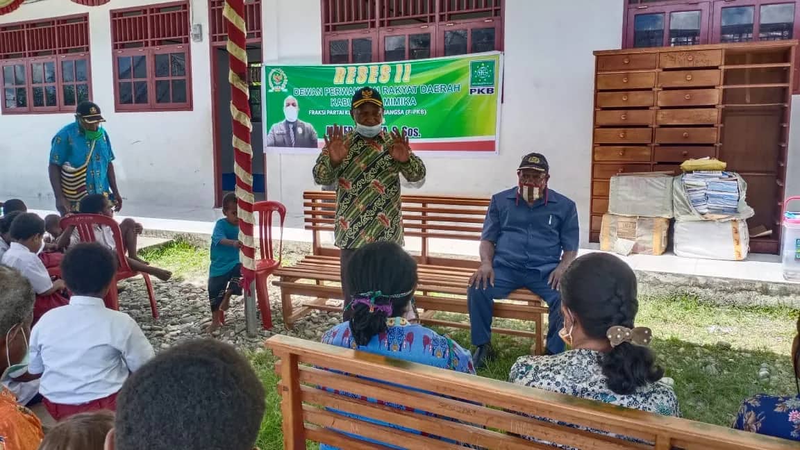 Ilustrasi berita Mimika: Milier Kogoya Reses di 2 Tempat, Warga Usul Bangun Perumahan, Sekolah dan Jalan