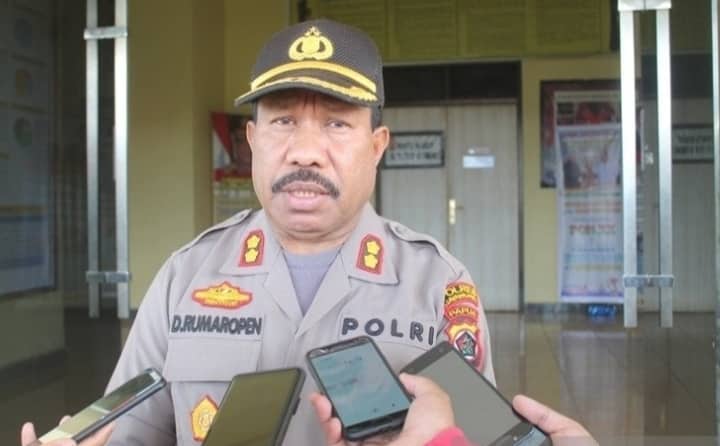 Ilustrasi berita BERITA UTAMA: Polisi Ajak Warga di Jayawijaya Hilangkan Kebiasaan Bawa Parang di Pusat Kota