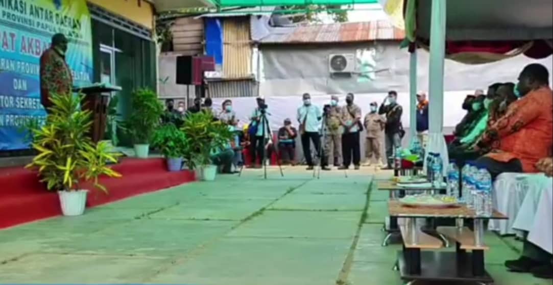 Ilustrasi berita pinpost: 4 Bupati Deklarasikan Provinsi Papua Selatan, Seluruh Komponen Tandatangan Dukungan di Kain Putih