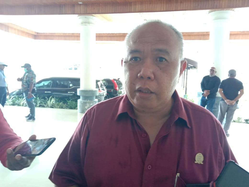Ilustrasi berita Mimika: Pimpinan DPRD Mimika Bereaksi Usai Bupati Eltinus Hentikan Seluruh Aktivitas Persiapan PON