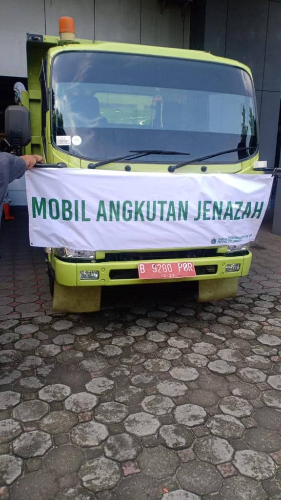 Ilustrasi berita Nasional: Tertinggi, 64 Kematian Sehari Akibat Covid-19, Pemprov DKI Jakarta Bakal Gunakan Truk Angkut Jenazah