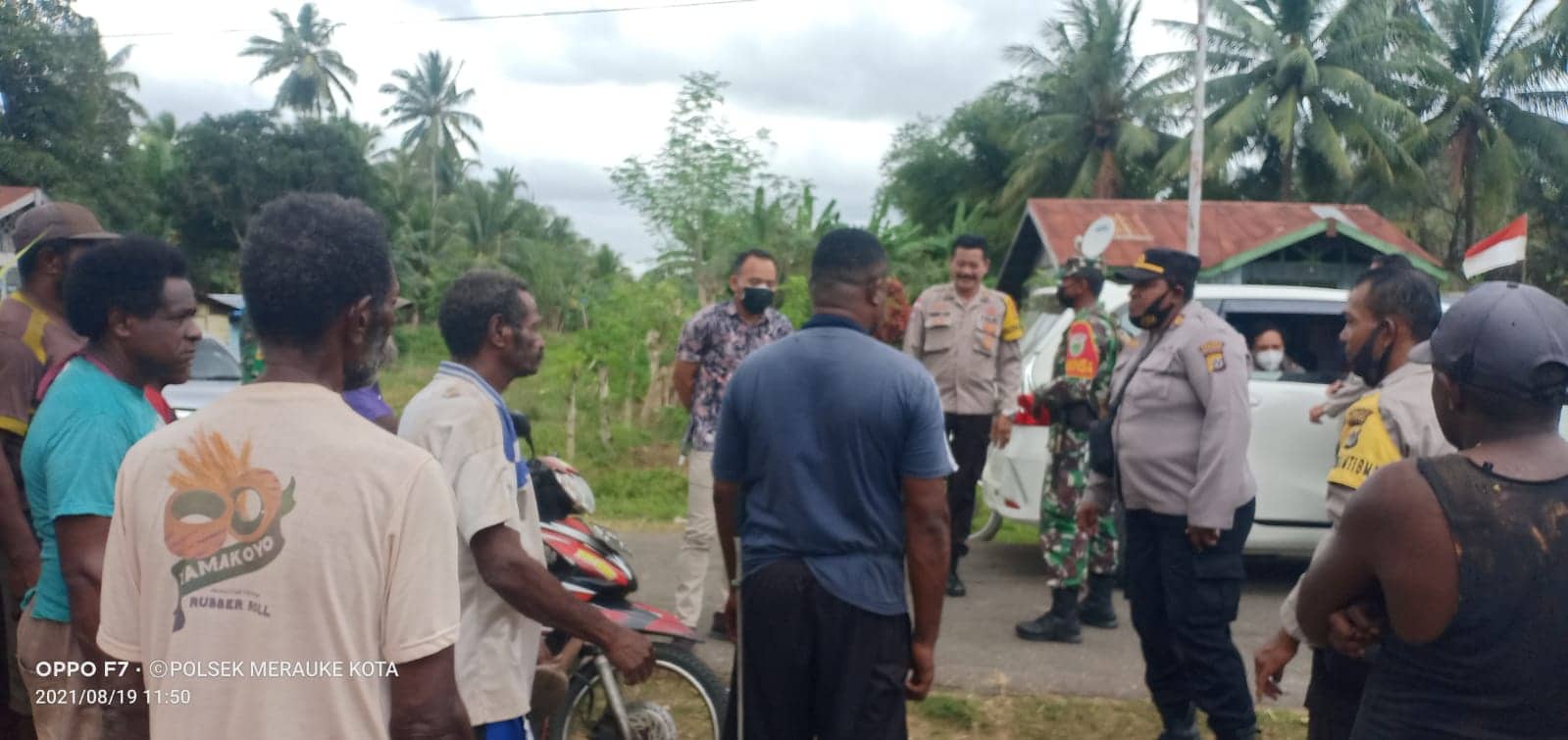 Ilustrasi berita Papua: Enam Titik Pemroduksi Miras Lokal di Kampung Matara dan Wendu Digerebek Polsek Kota