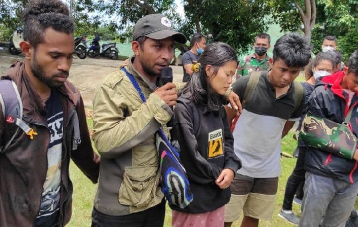 Ilustrasi berita Papua: Danrem 172/PWY: Tidak Ada Penembakan ke Helikopter Caracal yang Evakuasi Nakes dari Kiwirok