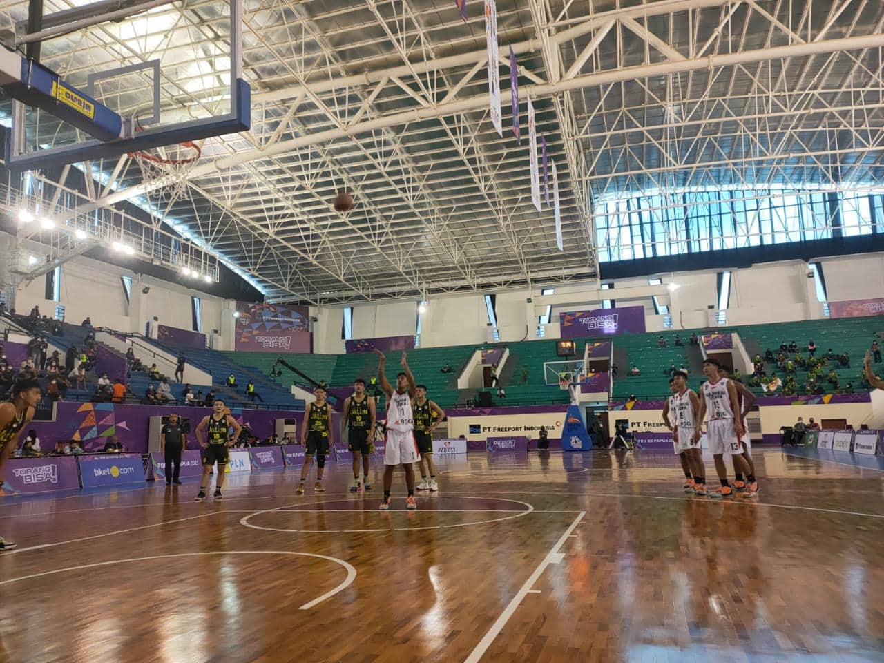 Ilustrasi berita GEBYAR PON PAPUA: Penantian Panjang Selama 30 Tahun, Akhirnya Basket Putra Sulut Berhasil Kalahkan Jawa Timur
