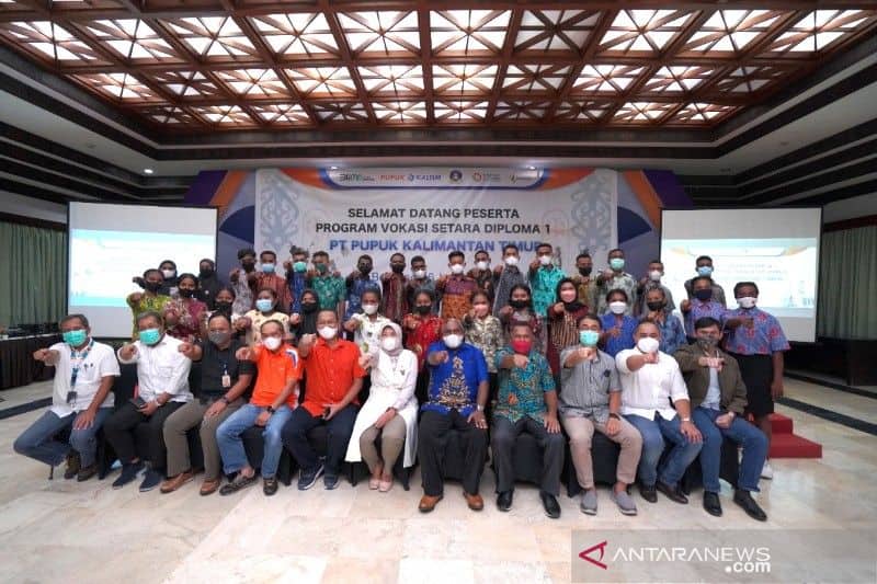 Ilustrasi berita Papua: Putra Putri Papua Jadi Peserta Program Pendidikan Vokasi Pupuk Kaltim