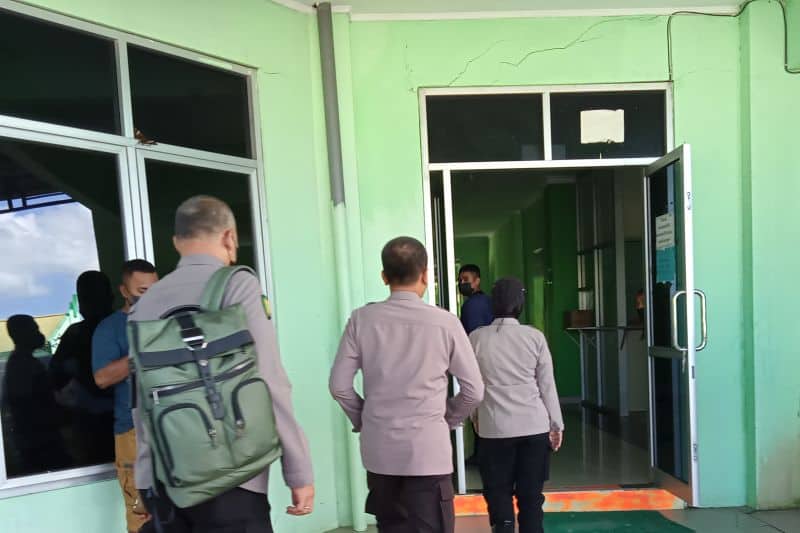 Ilustrasi berita Papua: Polisi Mulai Identifikasi 17 Jenazah Pembakaran di Kota Sorong