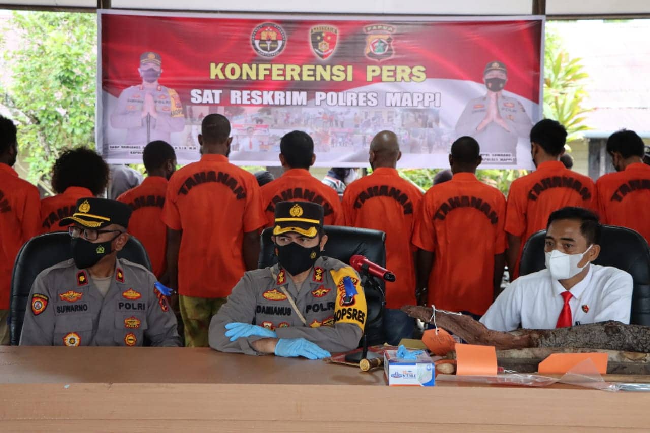 Ilustrasi berita Papua: Polres Mappi Ungkap Kasus Curanmor Terbesar Sita 81 Sepeda Motor
