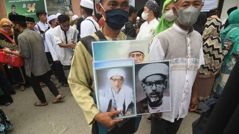 Ilustrasi berita Nasional: Anggota DPR Bantu Perjuangkan Guru Tua Jadi Pahlawan Nasional