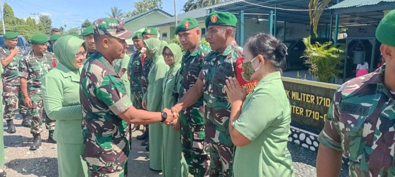 Ilustrasi berita Mimika: Kunjungi Koramil di Jajaran Kodim Mimika, Letkol Dedy Dwi Cahyadi Ingatkan Prajurit Hindari Pelanggaran