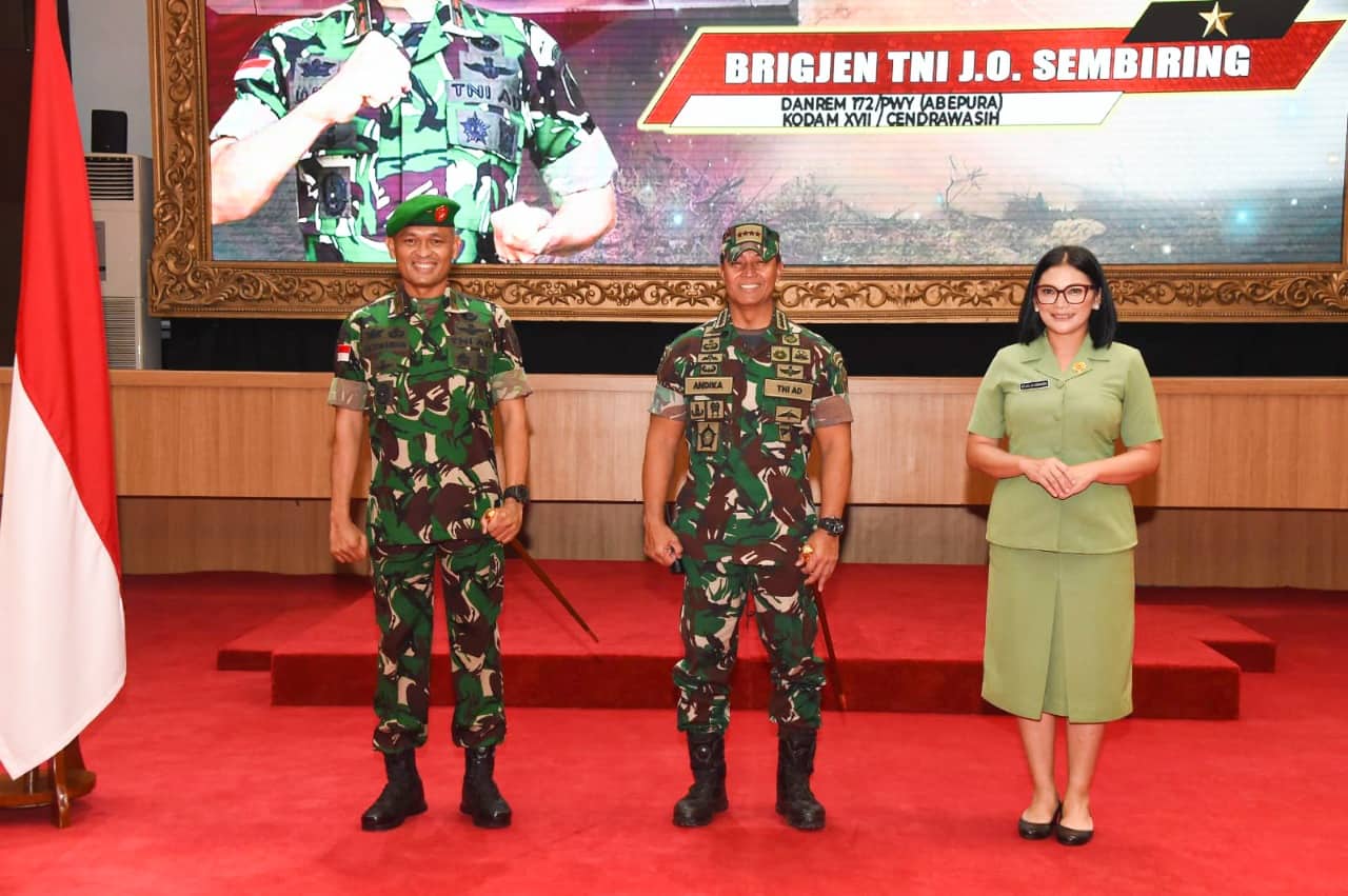 Ilustrasi berita Papua: Danrem Sembiring Resmi Sandang Jenderal Bintang Satu