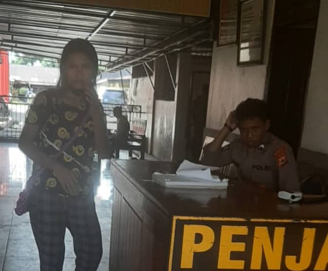 Ilustrasi berita Mimika: Anaknya Sering Dianiaya, Orang Tua Asti "Tidak Sudi" Putrinya Kembali ke Pelukan Sang Suami