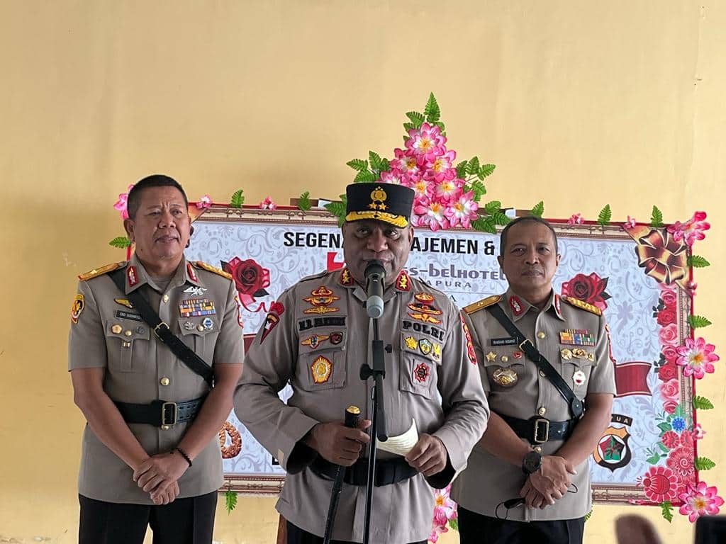 Ilustrasi berita Papua: Kapolda Papua Pimpin Upacara Sertijab Wakapolda Papua, 2 PJU dan 11 Kapolres Jajaran Polda Papua