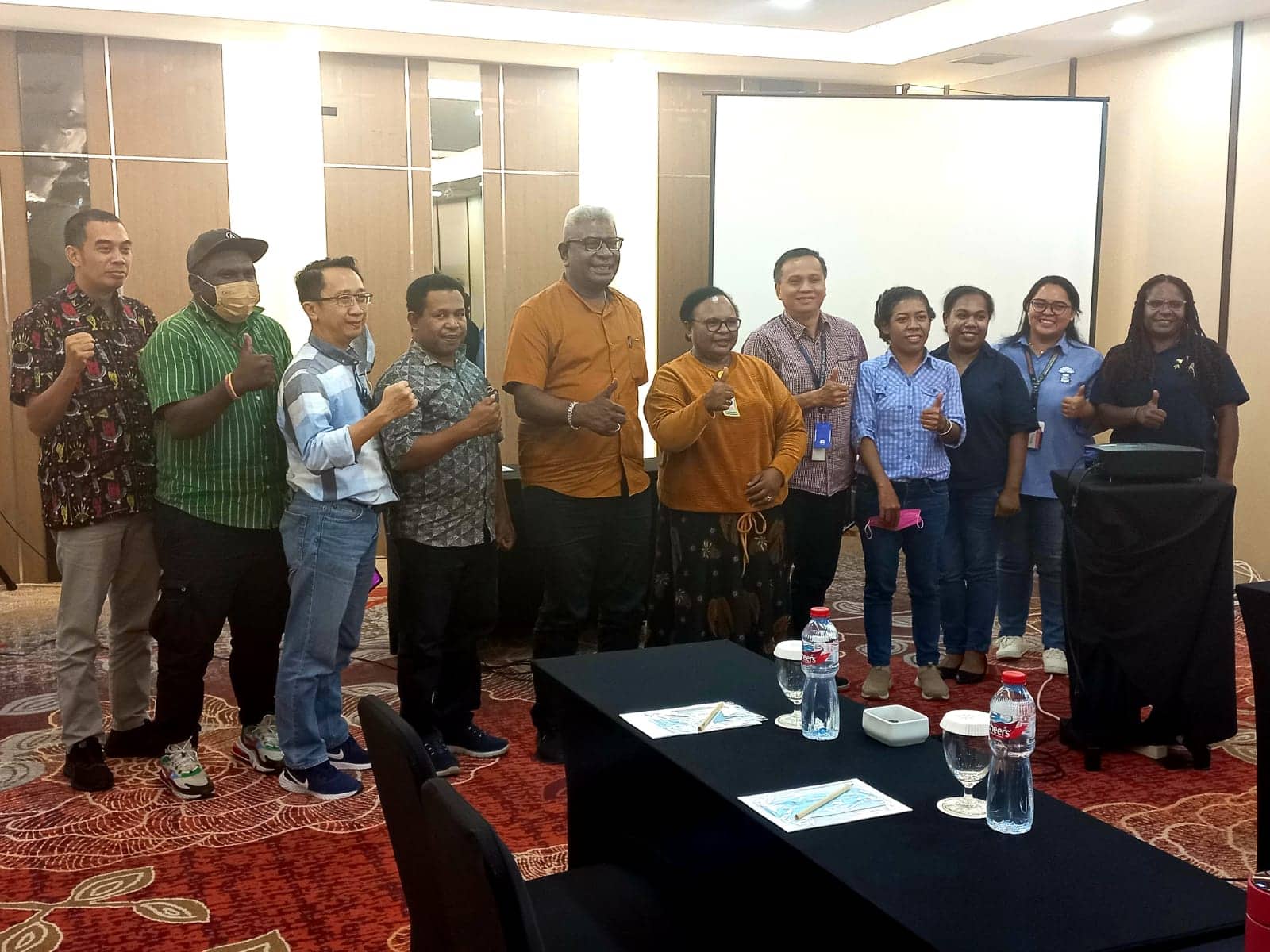 Ilustrasi berita Mimika: Tanggung Iuran 16.000 Peserta BPJS Kesehatan Warga 7 Suku, Wabup John Rettob Sampaikan Apresiasi Untuk YPMAK