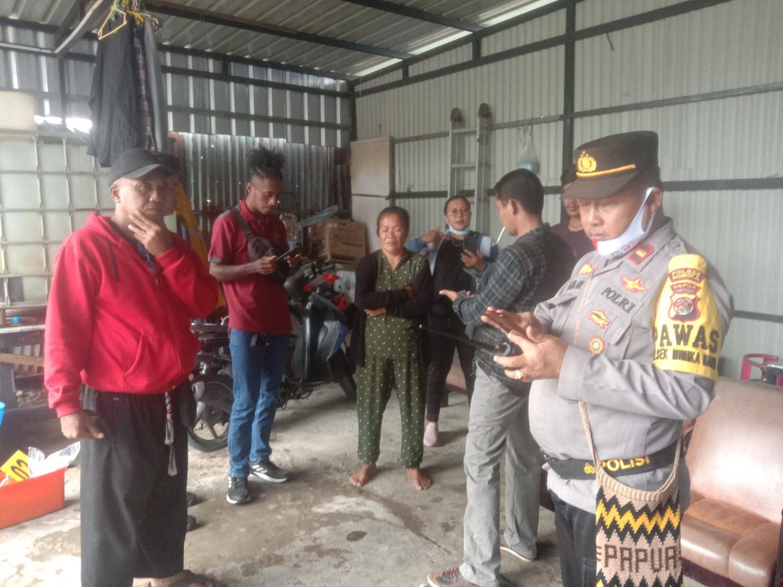 Ilustrasi berita Mimika: Flashnews : Seorang Warga Depan Koramil Timika Ditemukan Tewas Gantung Diri