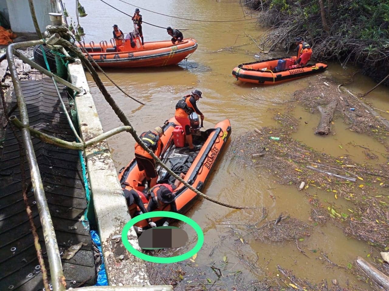 Ilustrasi berita Mimika: Satu Lagi, Potongan Tubuh Ditemukan di Dekat Dermaga Polairud Pomako, Dievakuasi ke RSUD Mimika