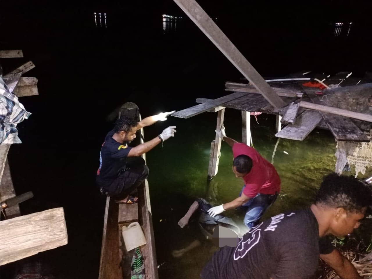 Ilustrasi berita Papua: Sempat Tak Dikenali, Jasad yang Ditemukan di Pinggir Danau Sentani Diambil Pihak Keluarga