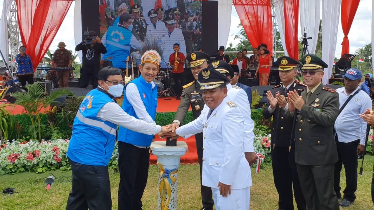 Ilustrasi berita Papua: Gelap Gulita 77 Tahun, Kini PLN Hadir Listriki Enam Kampung di Kabupaten Keerom