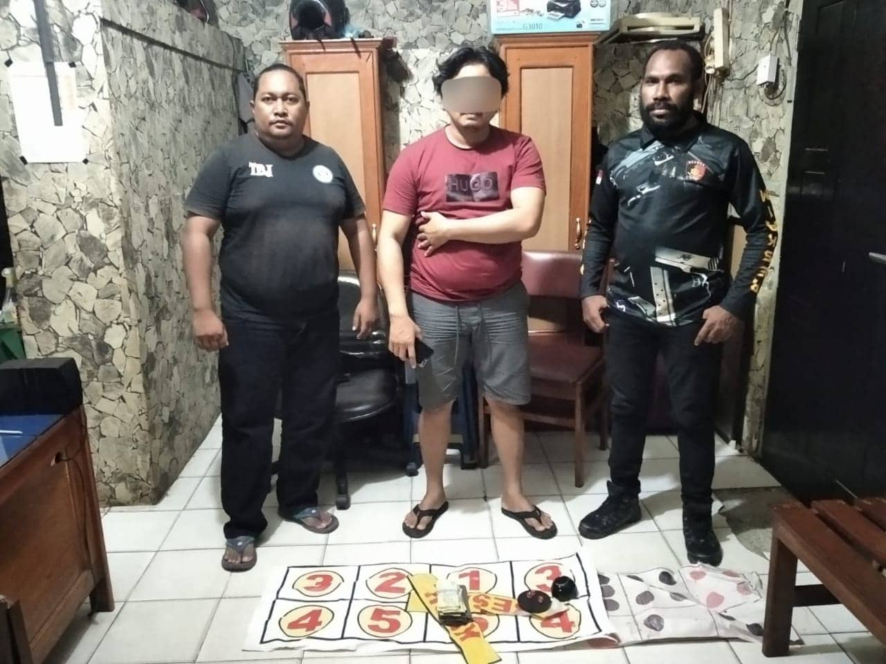 Ilustrasi berita Papua: Jadi Bandar Judi Dadu, Pria 33 Tahun di Jayapura Ditangkap Polisi