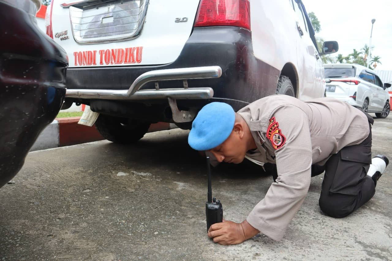 Ilustrasi berita Papua: Polisi Amankan Sejumlah Mobil yang Gunakan Modifikasi Pengisian BBM Subsidi di Nabire