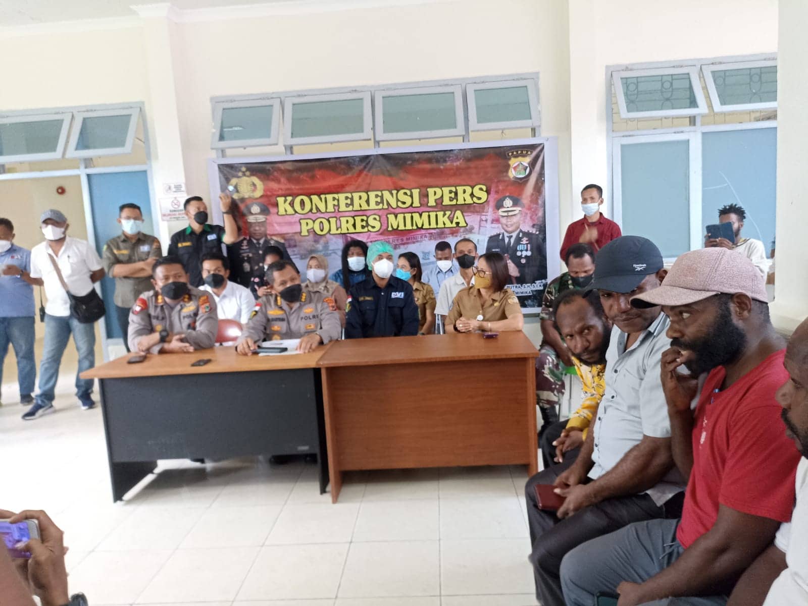 Ilustrasi berita Mimika: Tes DNA Rampung, Polisi Berhasil Identifikasi Potongan Tubuh 4 Warga Nduga Korban Mutilasi