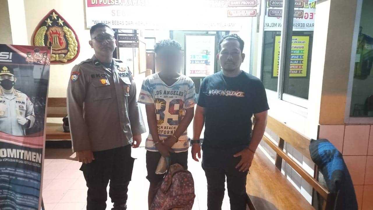 Ilustrasi berita Papua: Kedapatan Bawa Ganja, Pelajar SMP di Biak Diciduk Polisi di Pelabuhan Jayapura