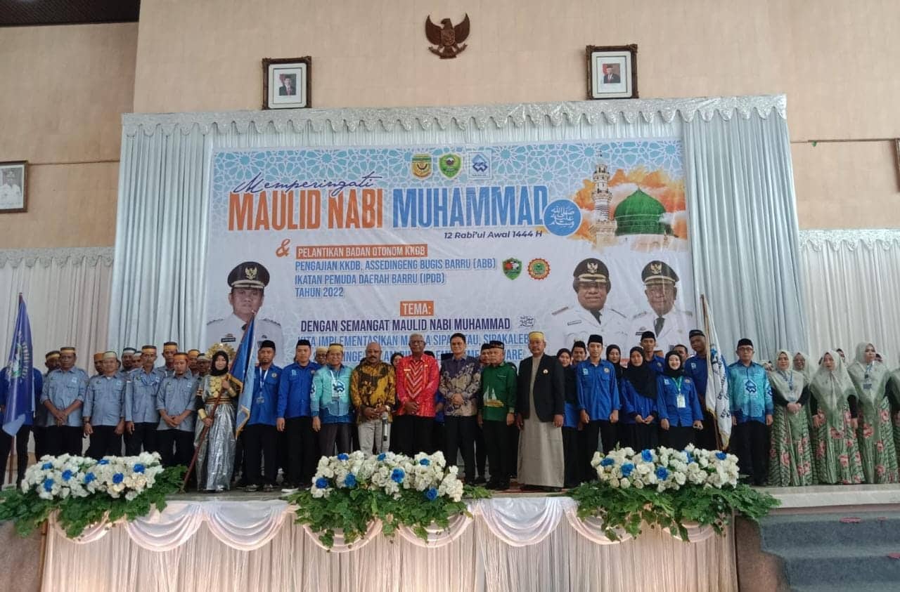 Ilustrasi berita Mimika: Plt Bupati Mimika Harap Maulid Nabi Moment Instrospeksi Diri, Pelantikan Badan Pengurus KKDB Dihadiri Bupati Barru