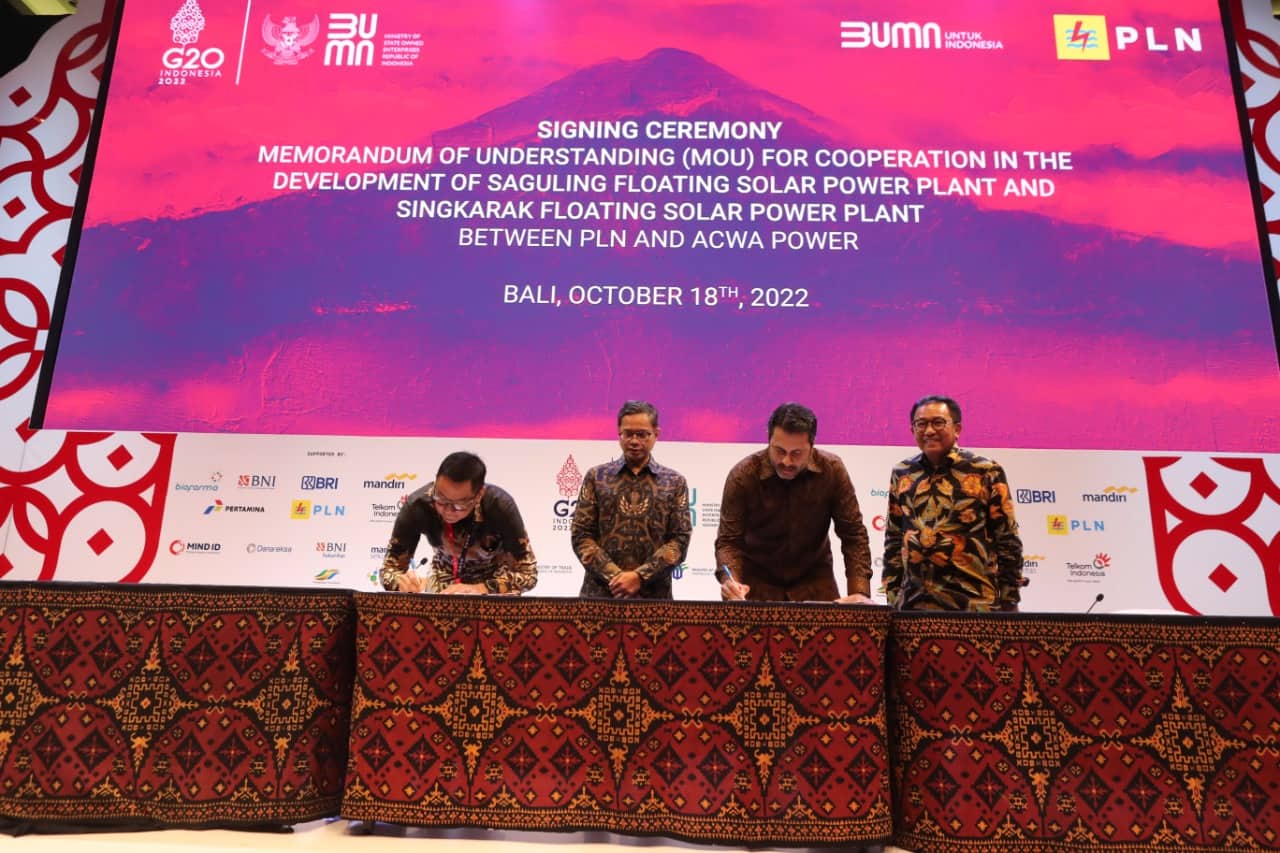 Ilustrasi berita Nasional: Setelah Cirata, PLN Siap Kerjakan Proyek PLTS Terapung Singkarak dan Sagu long Wujudkan Transisi Energi