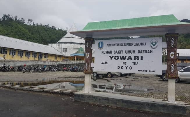 Ilustrasi berita Papua: Tidak Puas Dengan Pelayanan, Keluarga Pasien Ngamuk dan Ancam Tenaga Medis RS. Yowari Dengan Parang