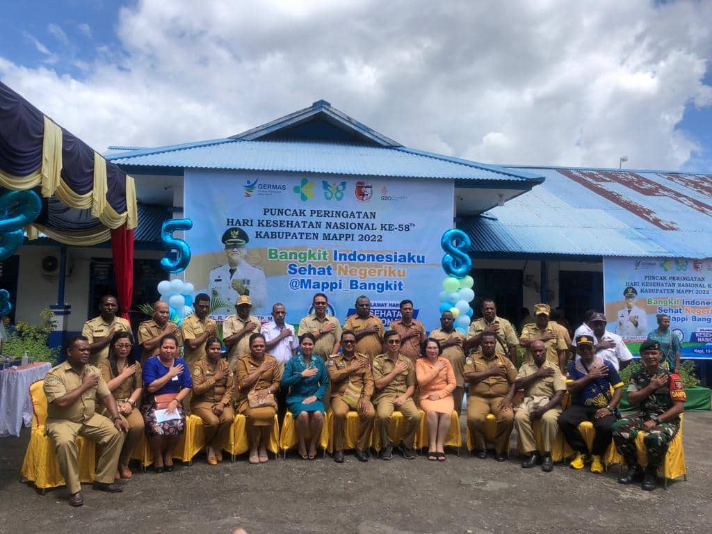 Ilustrasi berita Papua: Bantuan 4 Unit Ambulans, Penerangan Puskesmas Hingga Penghargaan Diserahkan Penjabat Bupati Mappi di Puncak Perayaan HKN ke 58