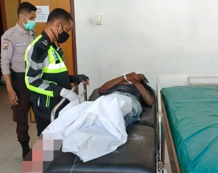 Ilustrasi berita Papua: Minuman Keras Kembali Renggut Nyawa Pengguna Jalan, Tabrak Tiang Listrik Pengendara Tewas, Penumpang Tak Sadarkan Diri
