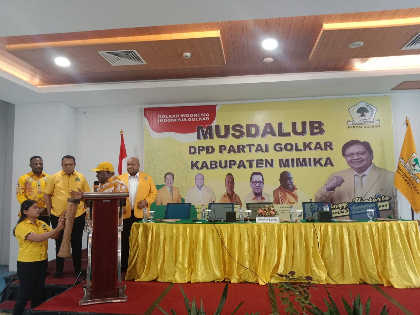 Ilustrasi berita Mimika: Jabat Plt. Ketua DPD Partai Golkar Mimika, Jansen Tinal Laksanakan Musdalub