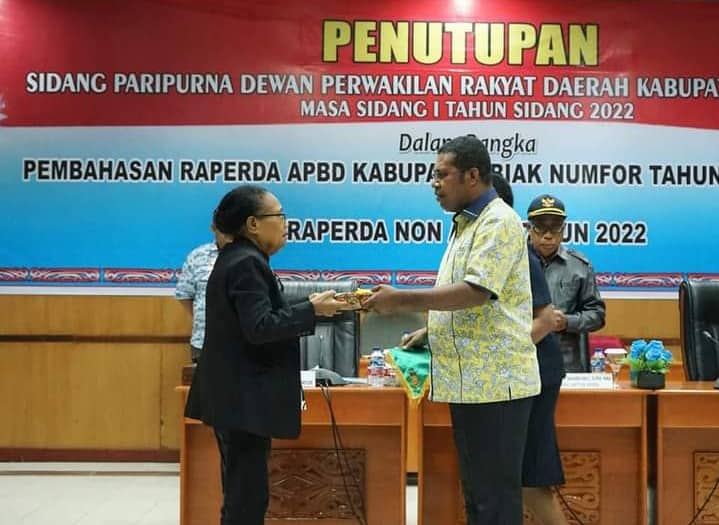 Ilustrasi berita Papua: APBD Tahun 2023 Biak Numfor Ditetapkan Sebesar Rp 1,42 Triliun