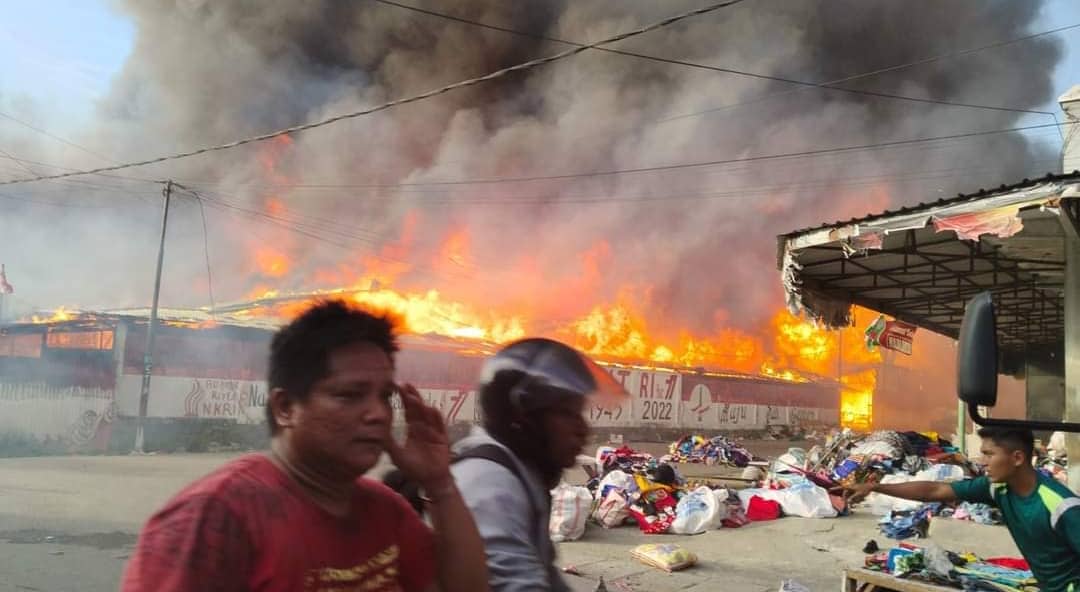 Ilustrasi berita JAYAPURA: Breaking News: Pasar Pharaa Sentani Jayapura Terbakar