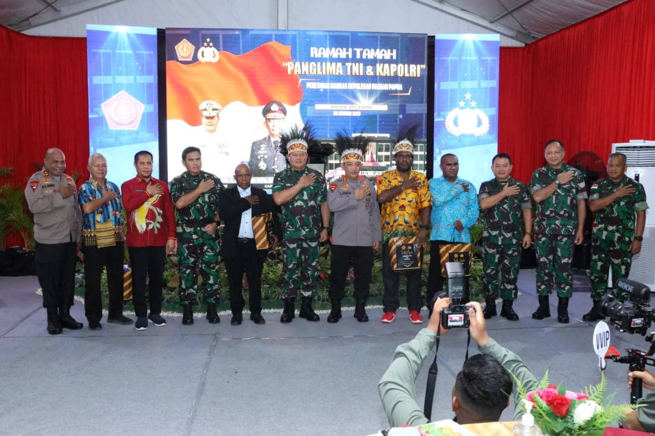 Ilustrasi berita Papua: Telan Dana Rp 206 Miliar, Kapolri dan Panglima TNI Resmikan Gedung Baru Polda Papua, Terima Kasih Untuk 3 Kepala Suku