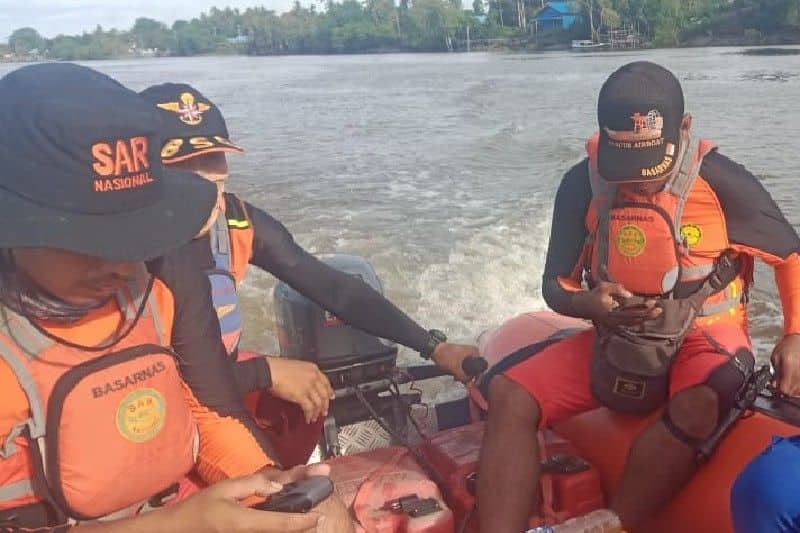 Ilustrasi berita Papua: Tim SAR Gabungan Cari ABK KM Merpati yang Jatuh di Kali Kumbe