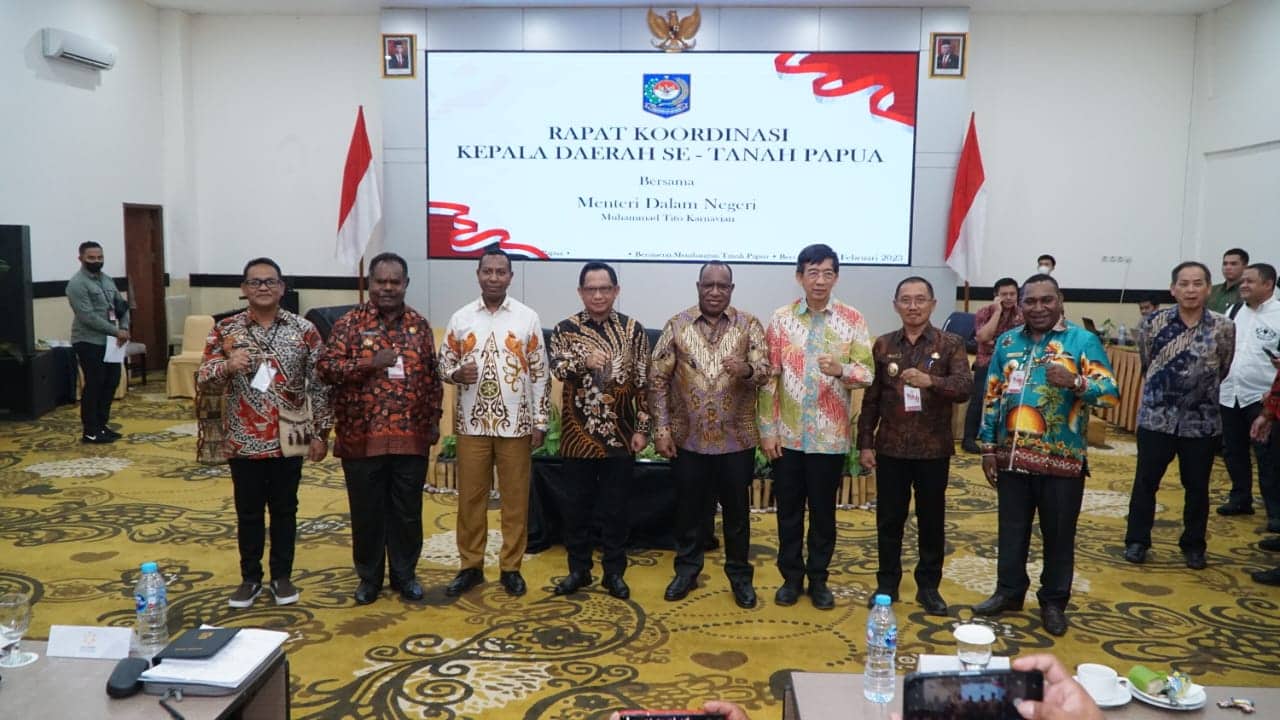 Ilustrasi berita Papua: Penjabat Bupati Mappi Hadiri Rakor Kepala Daerah se-Tanah Papua Bersama Mendagri