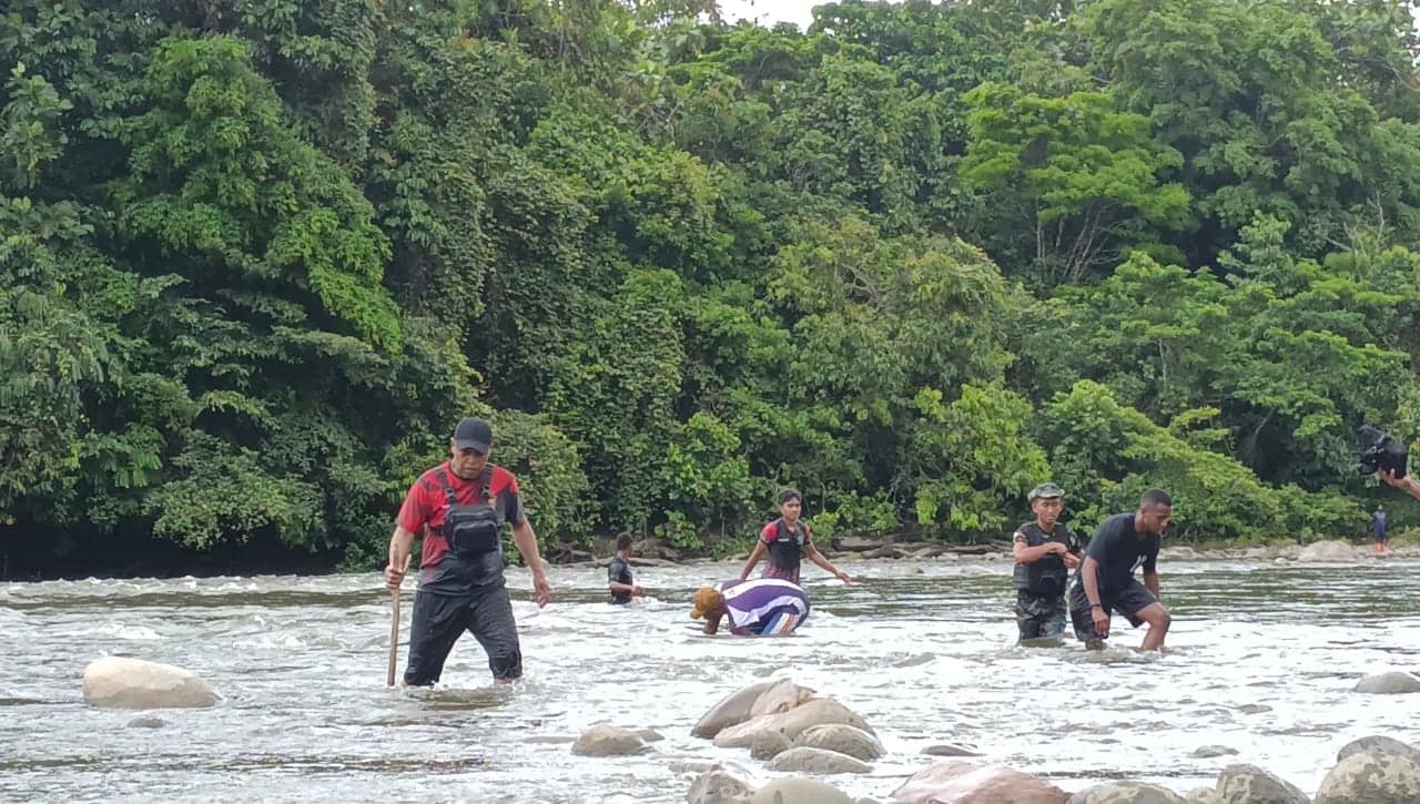Ilustrasi berita Papua: Briptu Yohanes Matheus Belum Ditemukan, Personel Gabungan Terus Sisir Sungai Digoel