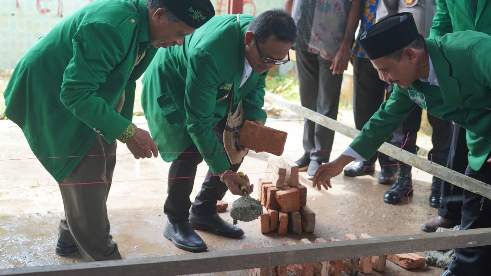 Ilustrasi berita Papua: Pembangunan Sekretariat PC NU Dimulai, Penjabat Bupati: Ini Hasil Kerja Keras dan Doa Warga Nahdliyin di Kabupaten Mappi