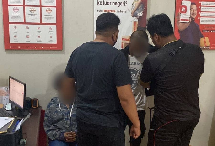 Ilustrasi berita JAYAPURA: Kirim Sabu Lewat Jasa Pengiriman, Seorang Pemuda di Jayapura Ditangkap Polisi