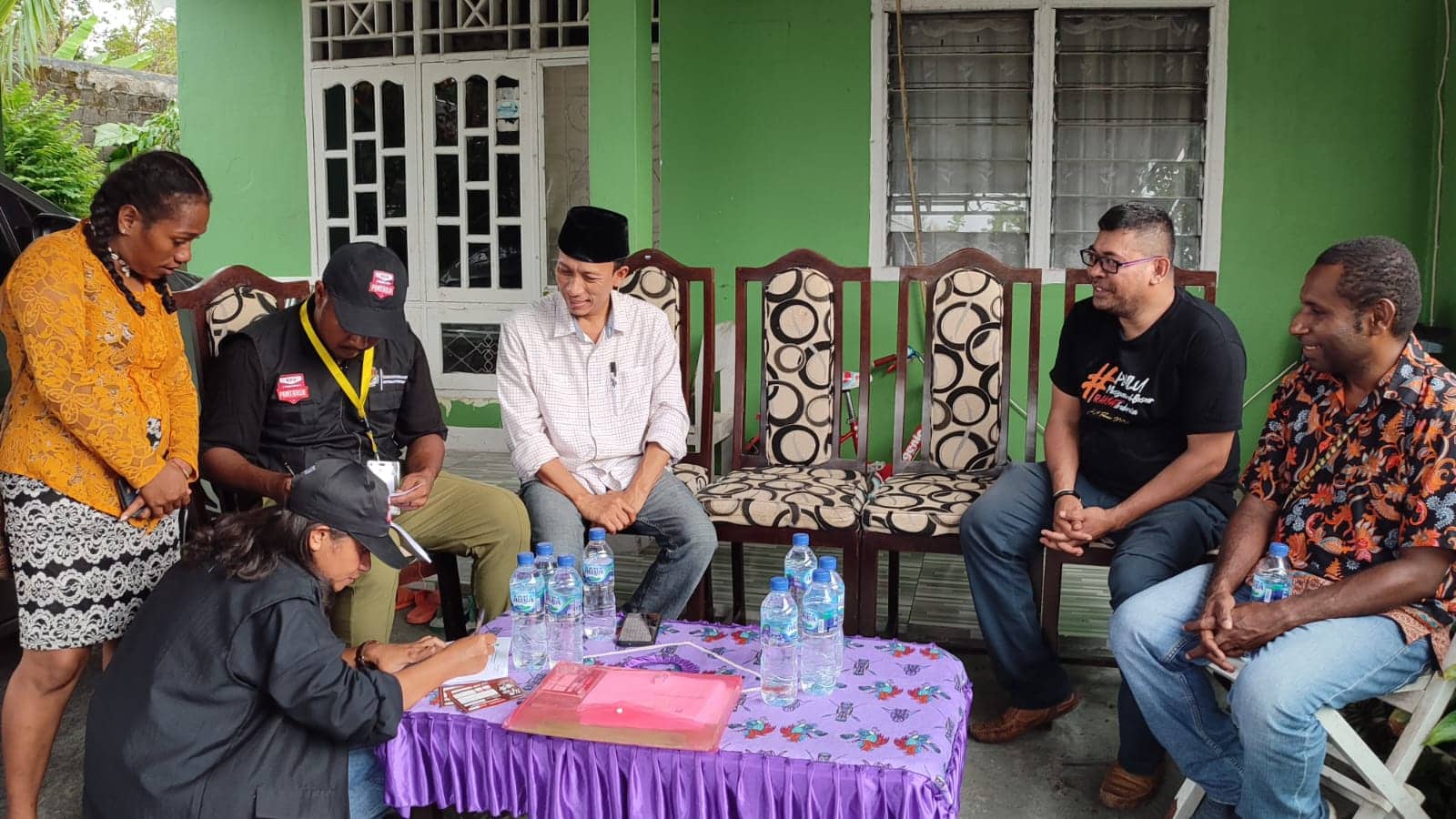 Ilustrasi berita Mimika: Ayo Dukung Petugas Pantarlih Lakukan Pencocokan dan Penelitian Data Penduduk, Slamet Sutejo: Demi Pemilu yang Bersih