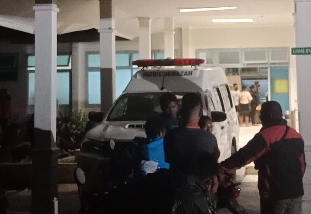 Ilustrasi berita Mimika: Pengakuan Adik Kandung Sopir Truk yang Ditemukan di Kilometer 7 Timika, Sempat Ikut Kesetrum Saat Menyentuh Jenazah