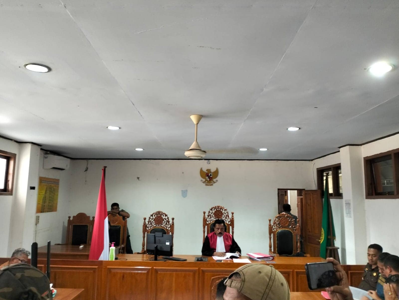 Ilustrasi berita Mimika: Penetapan Tersangka Tidak Sah, Kuasa Hukum Johannes Rettob Minta Hakim Kabulkan Pra Peradilan