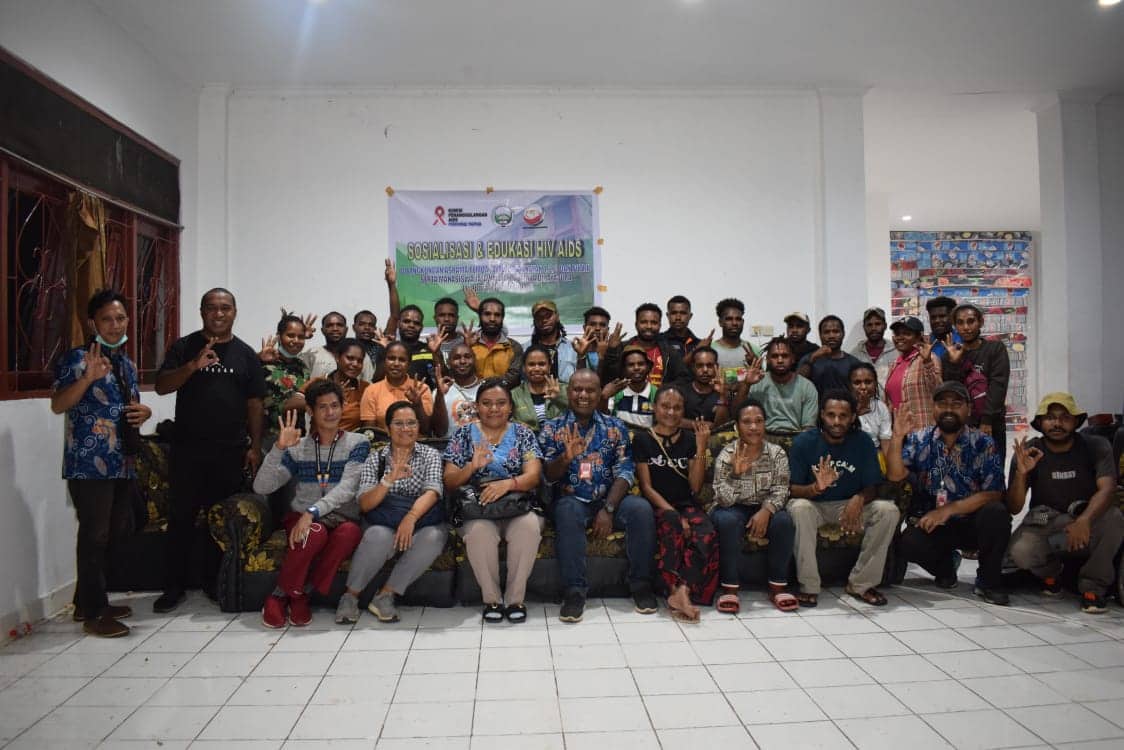 Ilustrasi berita Papua: KPA Papua Gelar Sosialisasi dan Edukasi HIV/AIDS, Kasus Tertinggi di Nabire Capai 9.287 Kasus
