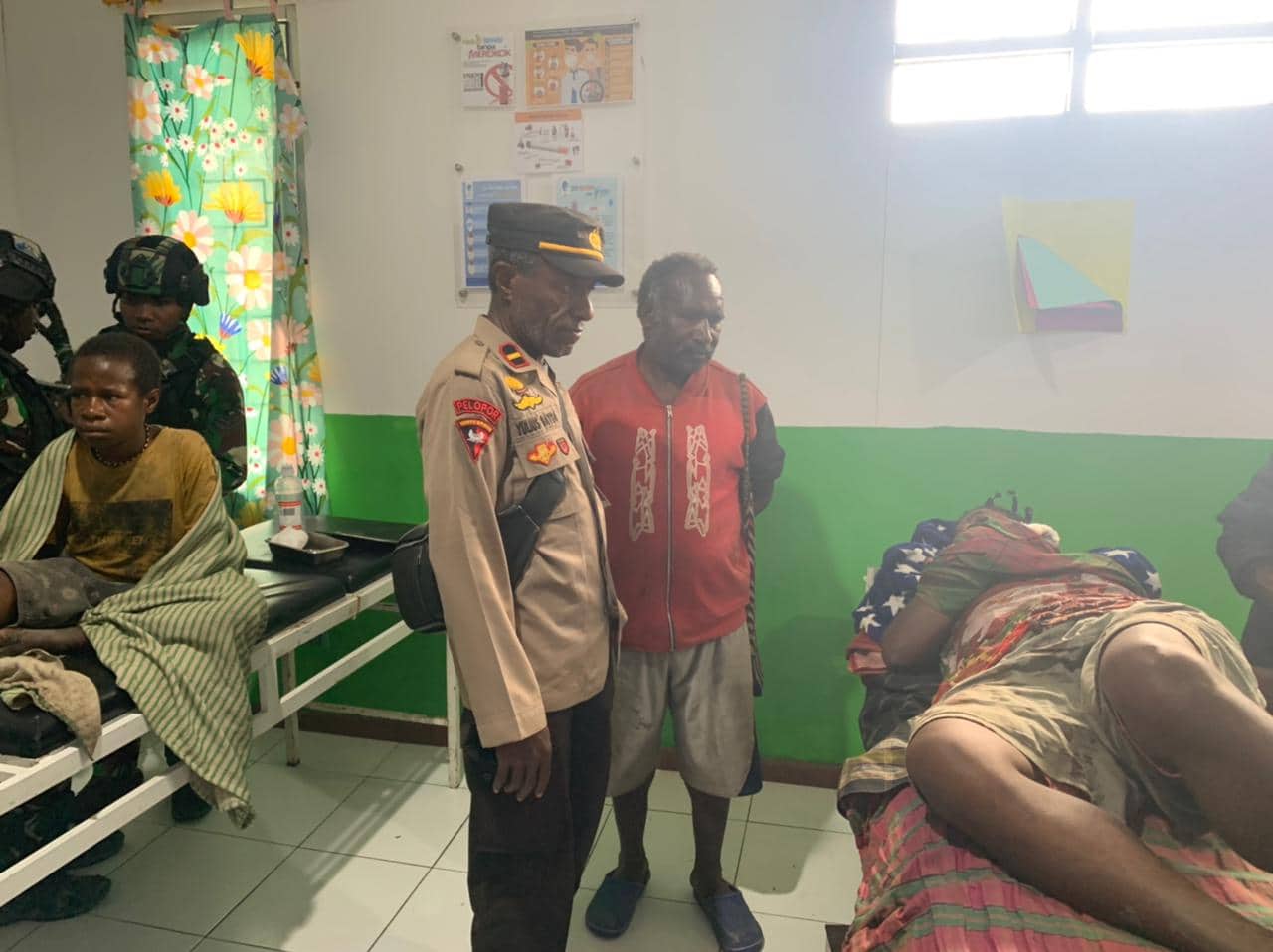 Ilustrasi berita Papua: Terkena Tembakan, Dua Meninggal Dunia dan 6 Luka-luka, Polisi Olah TKP di Kampung Agenggen Puncak