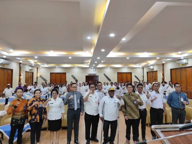 Ilustrasi berita Mimika: ASN Mimika Ikuti Sosialisasi Kebijakan ETPD oleh BI Papua, Perkenalkan Qris Solusi Pembayaran Non Tunai
